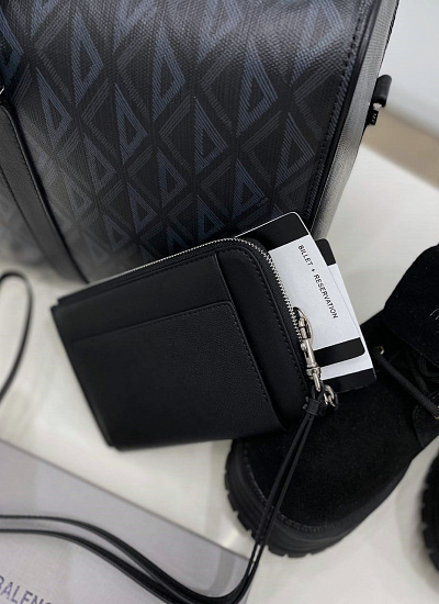 Визитница Balenciaga
