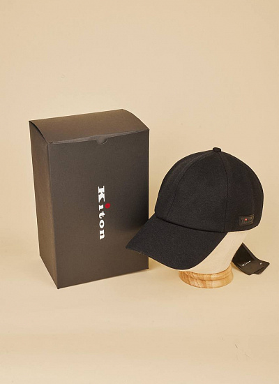 Кепка драповая Kiton