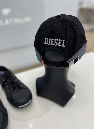 Кепка Diesel