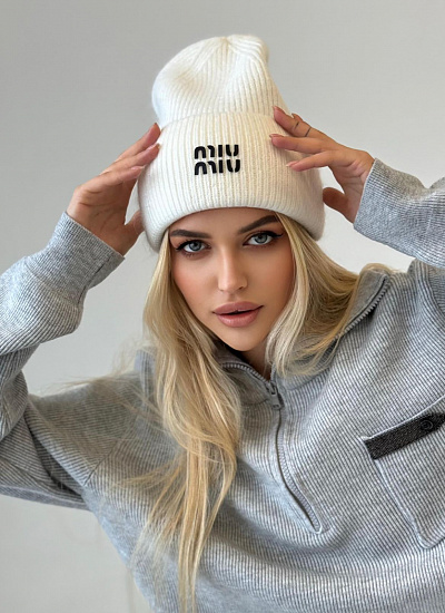 Шапка с отворотом Miu Miu