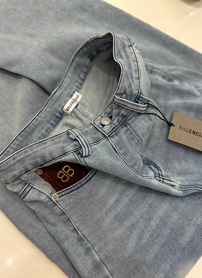 Джинсы прямые Balenciaga