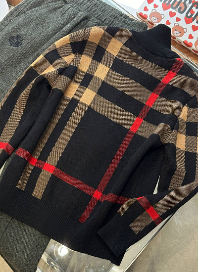 Джемпер на замке Burberry (74 см)