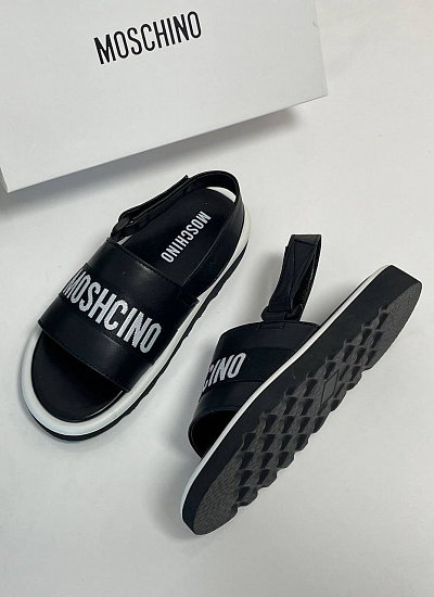 Сандалии  Moschino