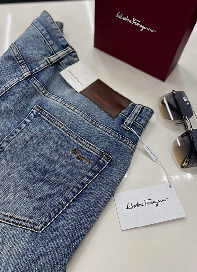Джинсы Salvatore Ferragamo