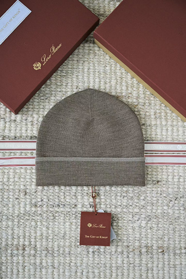 Шапка с отворотом Loro Piana