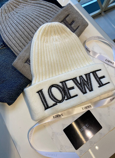 Шапка Loewe