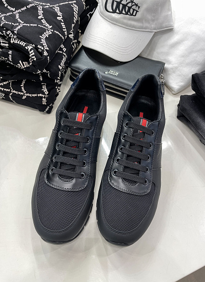 Кроссовки Prada
