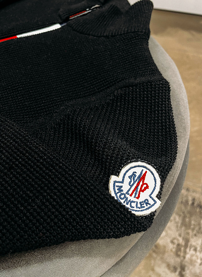 Джемпер на замке Moncler (7-8 лет)