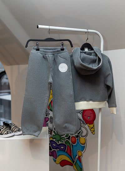 Костюм спорт Canada Goose (160 см)
