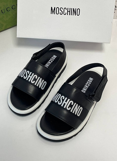 Сандалии  Moschino