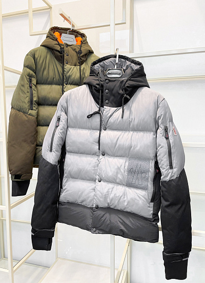 Куртка Moncler (M)
