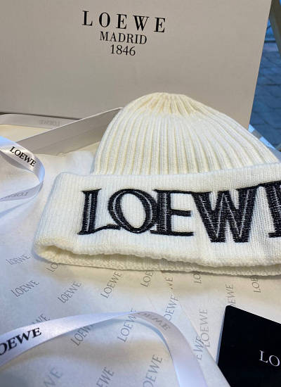 Шапка Loewe