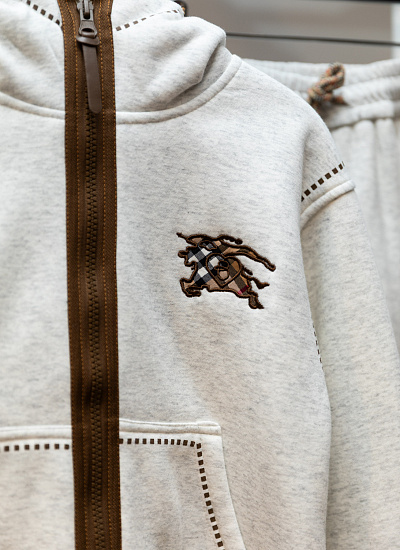 Костюм спорт Burberry (130 см)