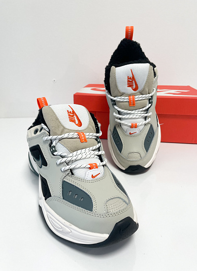 Кроссовки с мехом Nike