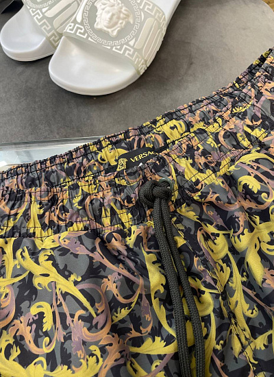 Шорты пляжные Versace