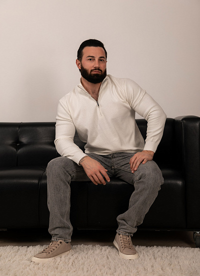 Джемпер с замком BePlatinum