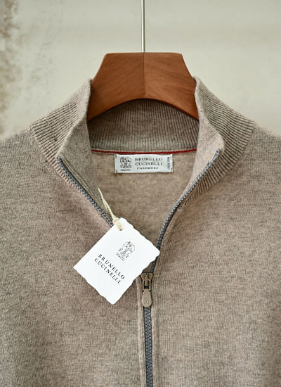 Джемпер на замке Brunello Cucinelli