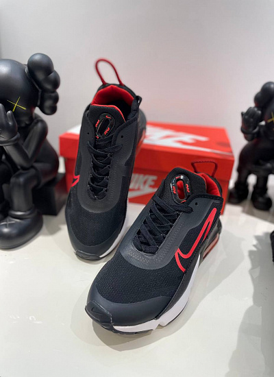 Кроссовки Nike