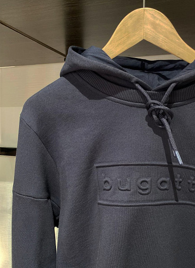 Худи Bugatti