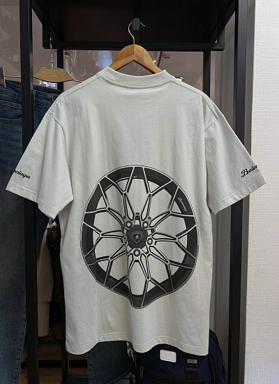 Футболка Balenciaga