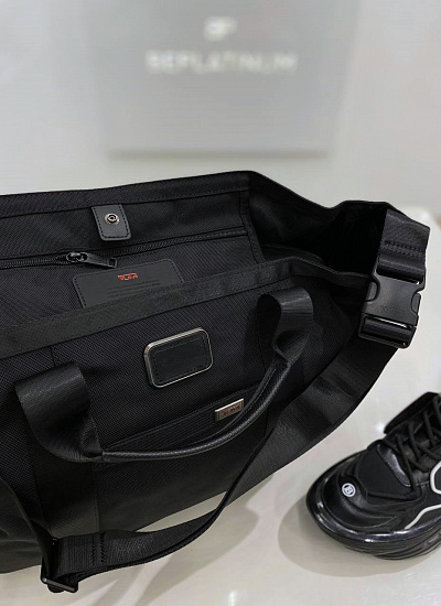 Сумка спортивная Tumi