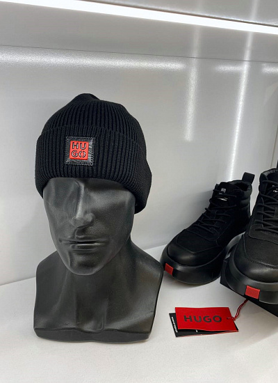 Шапка с отворотом Hugo Boss