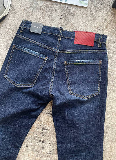 Джинсы Dsquared2