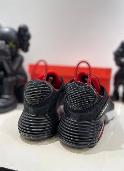 Кроссовки Nike