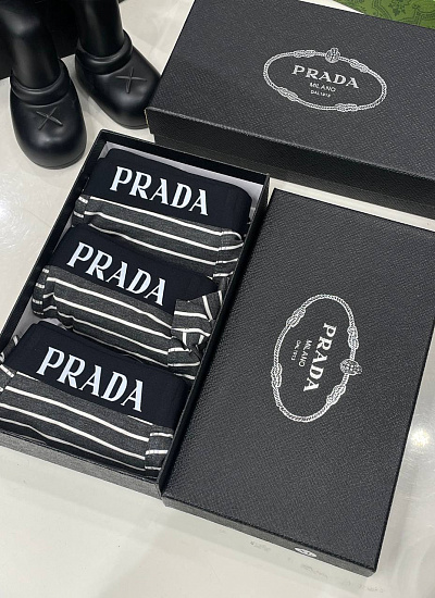 Боксеры Prada
