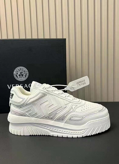 Кроссовки Versace
