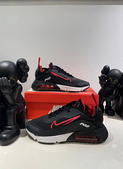 Кроссовки Nike